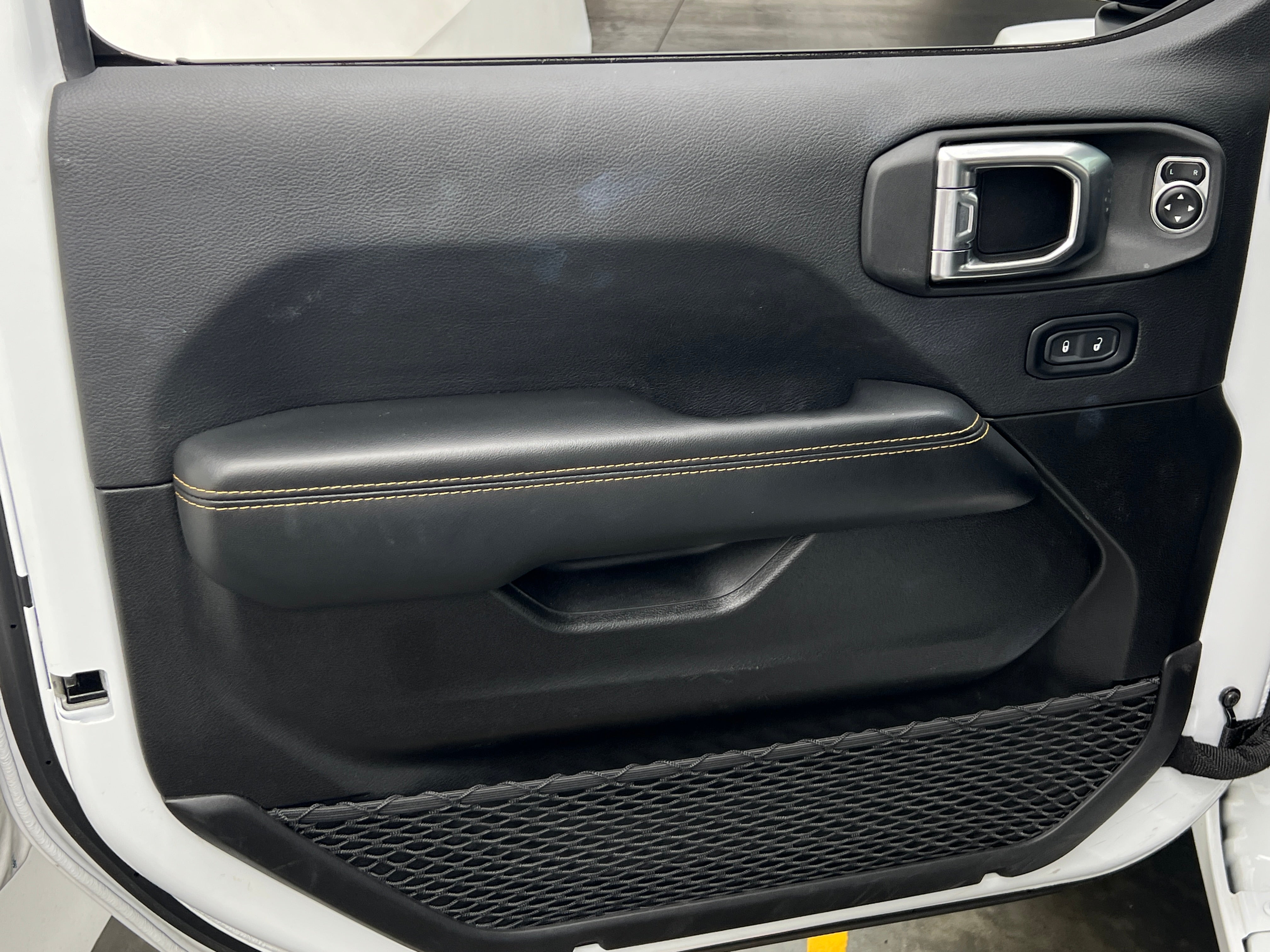 jeep wrangler 4-door 2025 1C4PJXENXSW573559 image jeep wrangler 4-door 2025 1C4PJXENXSW573559 image